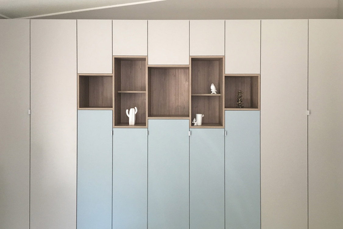Placard intégré en bois sur mesure